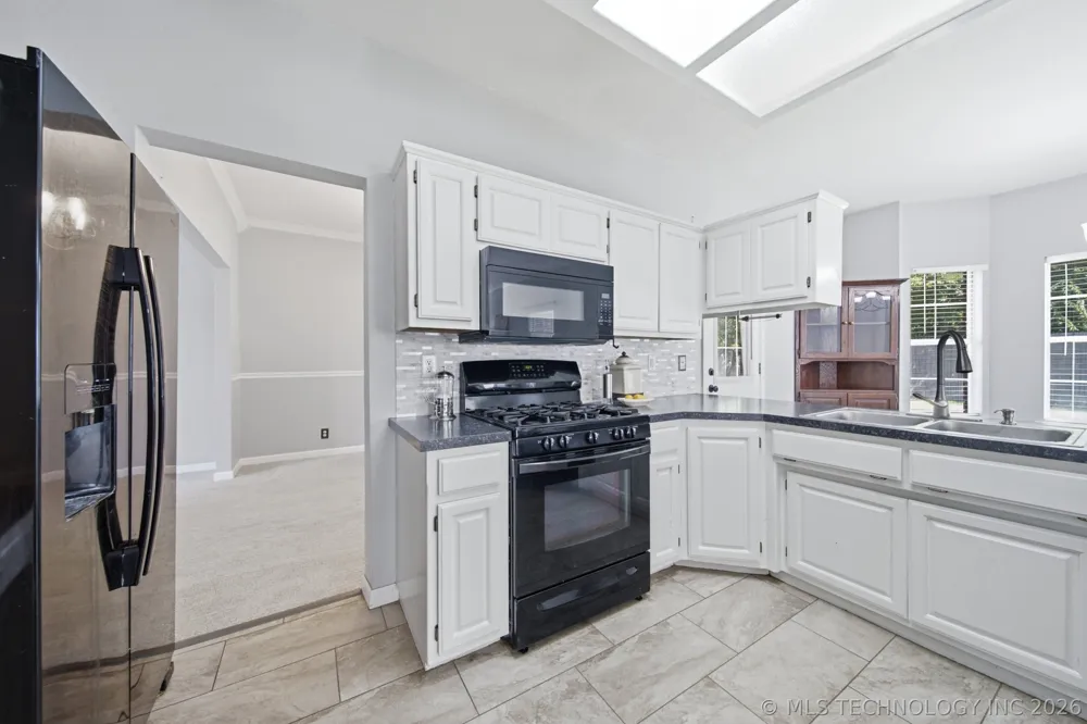 3108 W Hartford Street Broken Arrow, OK 74012