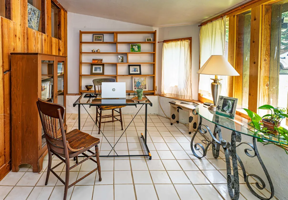 4315 Hipps Hollow Road Sodus Township, MI 49111