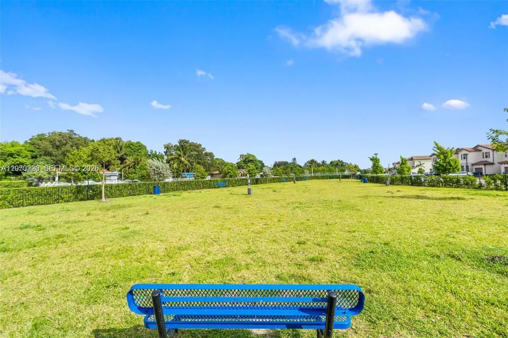 12218 NW 24th Pl Miami, FL 33167