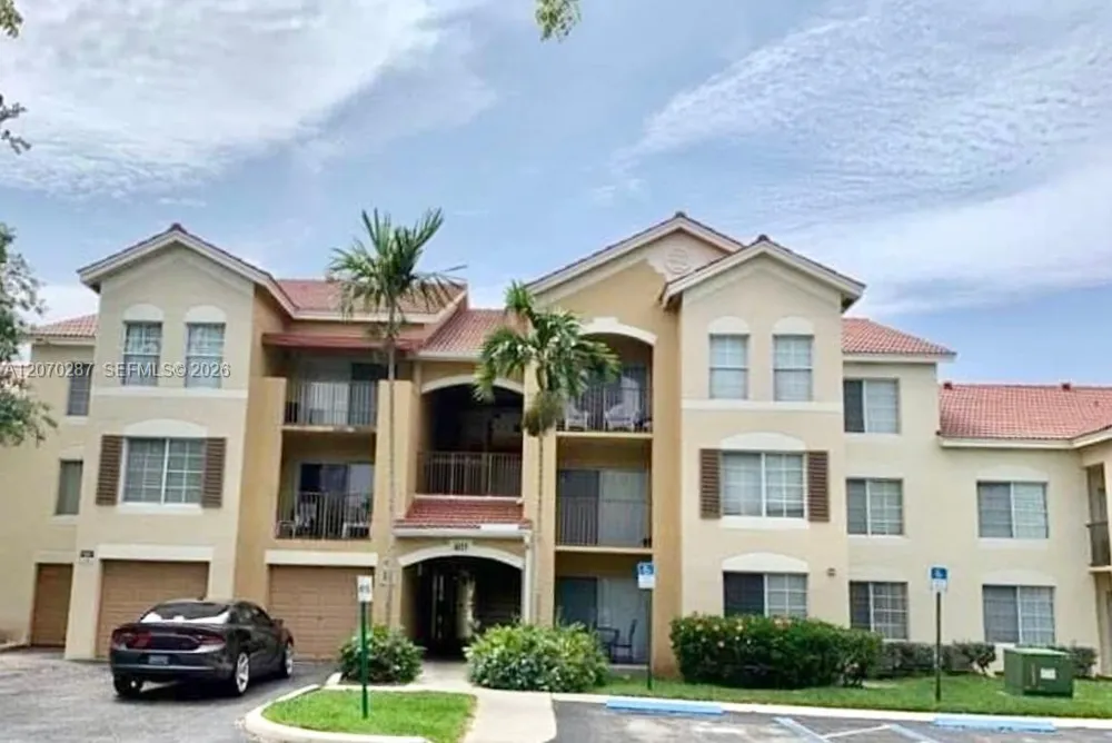 4115 San Marino Blvd #204 West Palm Beach, FL 33409