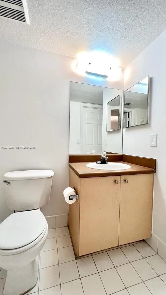 4115 San Marino Blvd #204 West Palm Beach, FL 33409