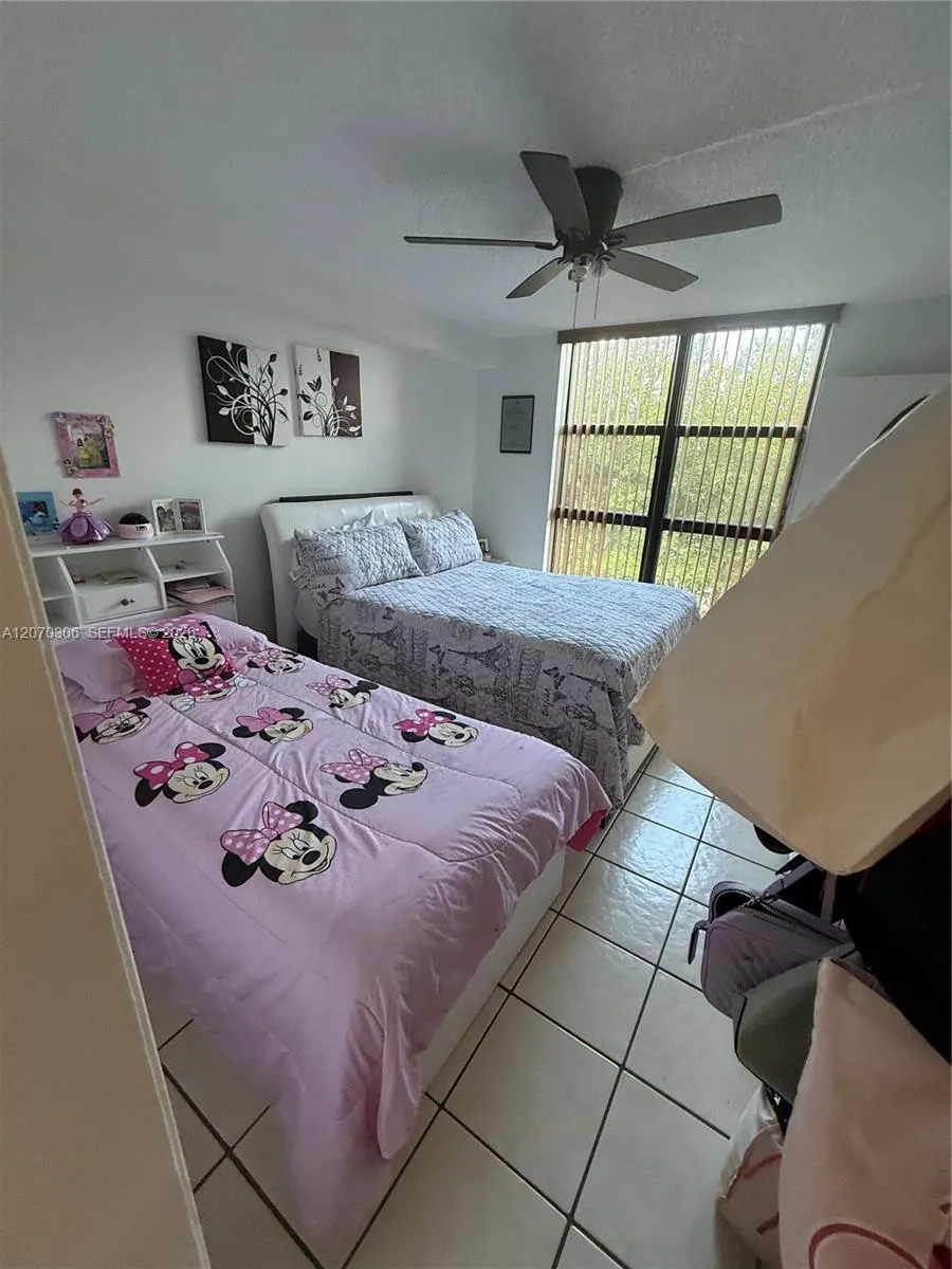 11800 SW 18th St #407-4 Miami, FL 33175