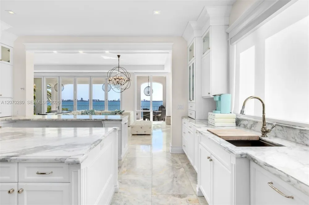 1460 S Treasure Dr North Bay Village, FL 33141