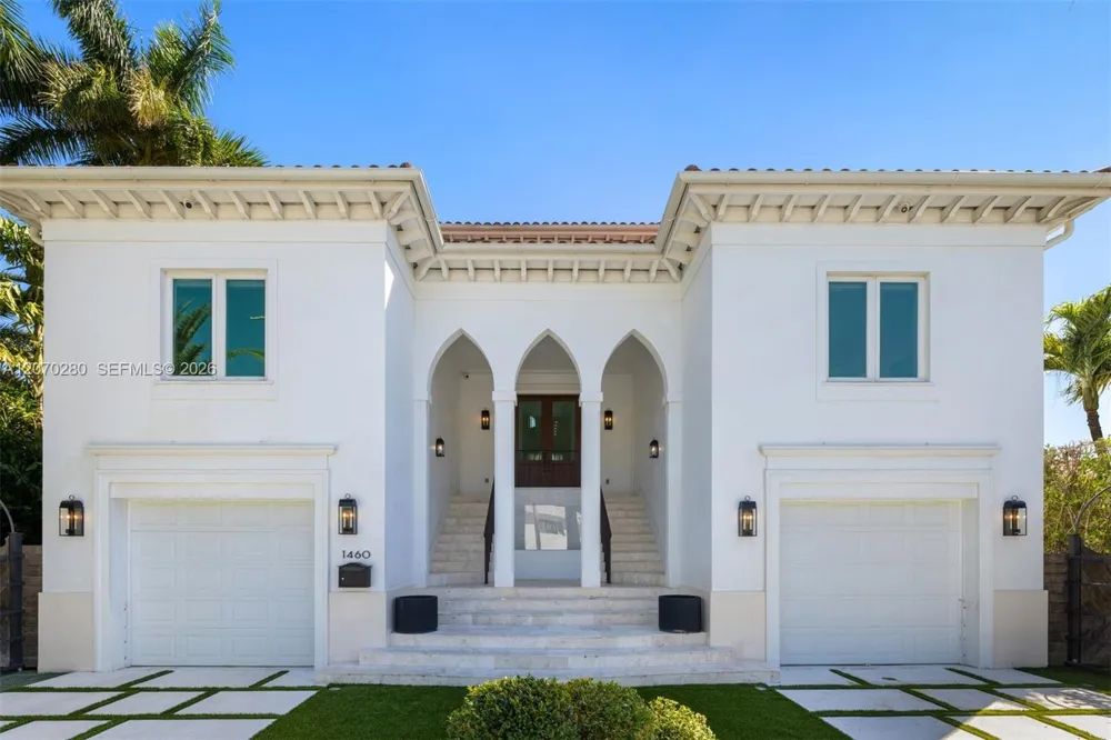 1460 S Treasure Dr North Bay Village, FL 33141
