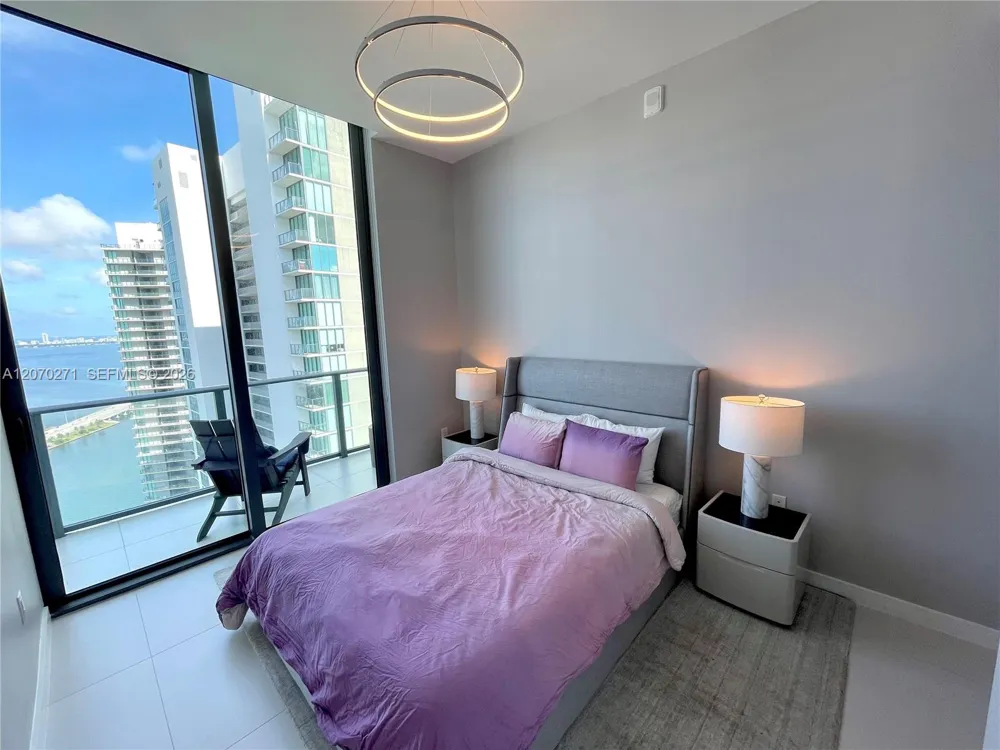 501 NE 31st St #PH4403 Miami, FL 33137