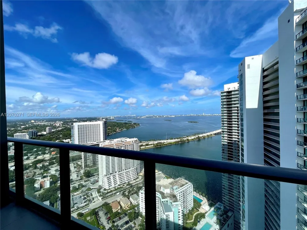 501 NE 31st St #PH4403 Miami, FL 33137