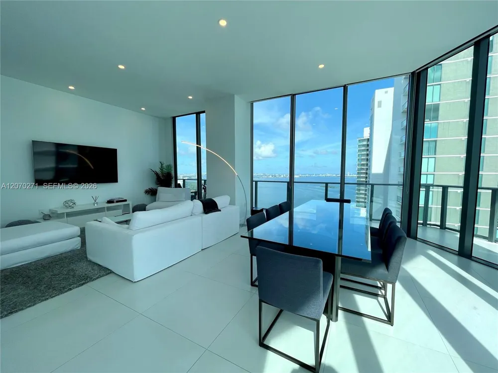501 NE 31st St #PH4403 Miami, FL 33137