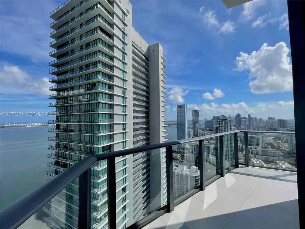 501 NE 31st St #PH4403 Miami, FL 33137