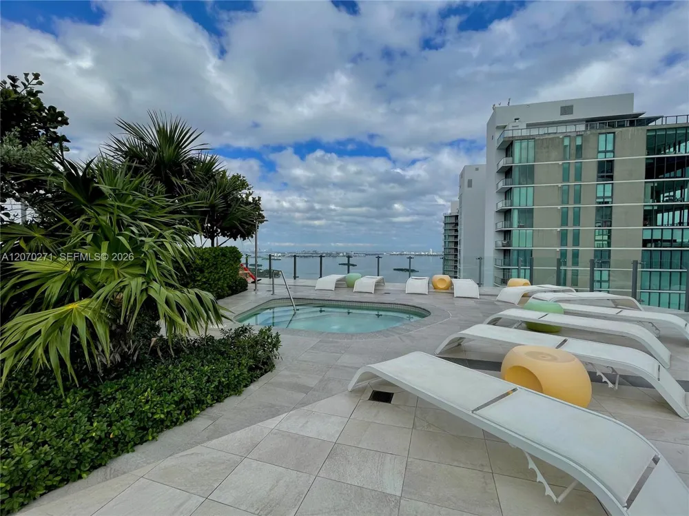 501 NE 31st St #PH4403 Miami, FL 33137