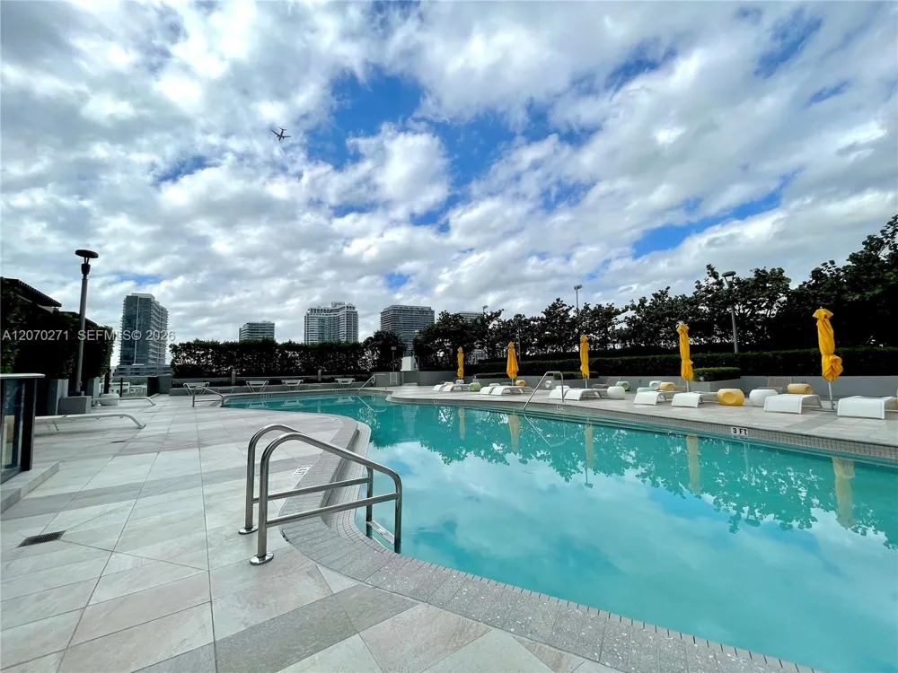 501 NE 31st St #PH4403 Miami, FL 33137