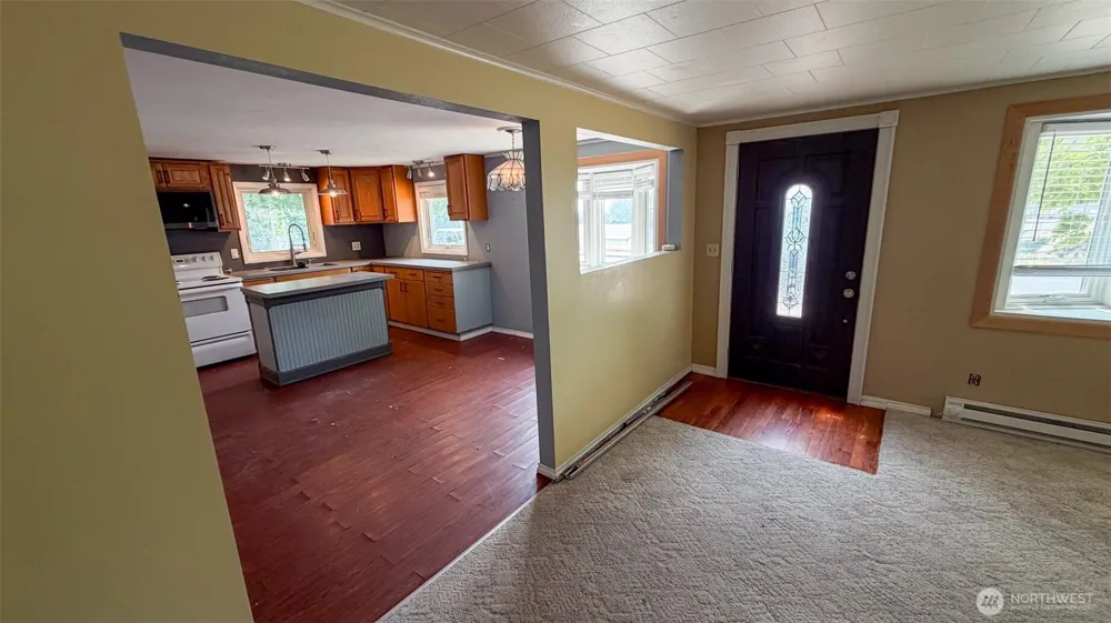 1123 Central Avenue Oroville, WA 98844