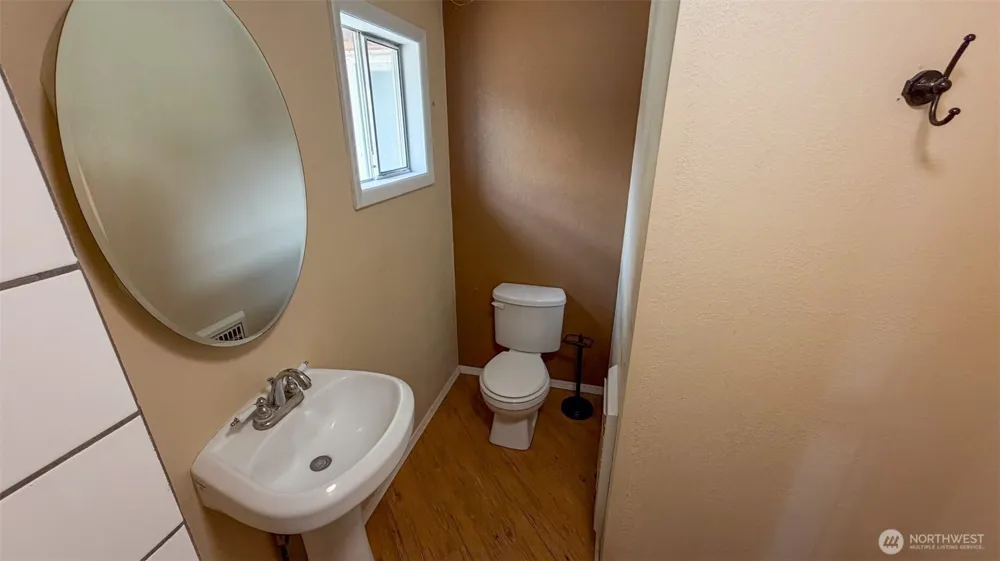 1123 Central Avenue Oroville, WA 98844