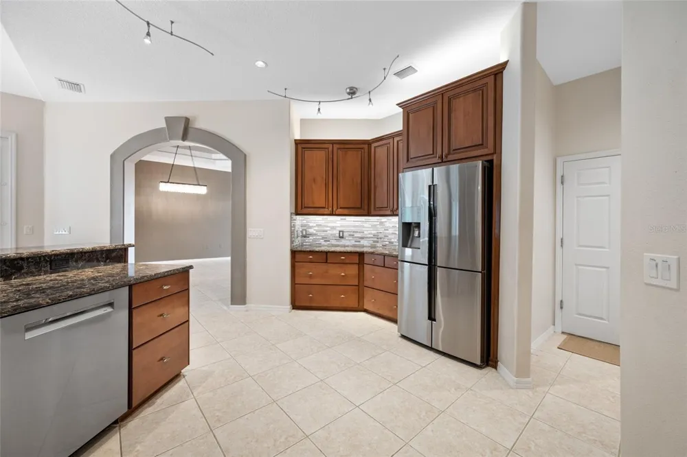 10675 PARK PLACE DRIVE Seminole, FL 33778