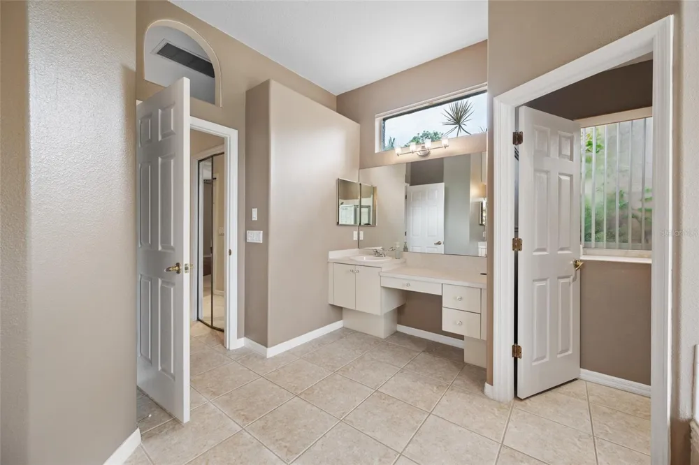 10675 PARK PLACE DRIVE Seminole, FL 33778