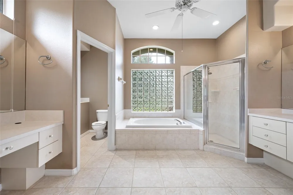 10675 PARK PLACE DRIVE Seminole, FL 33778