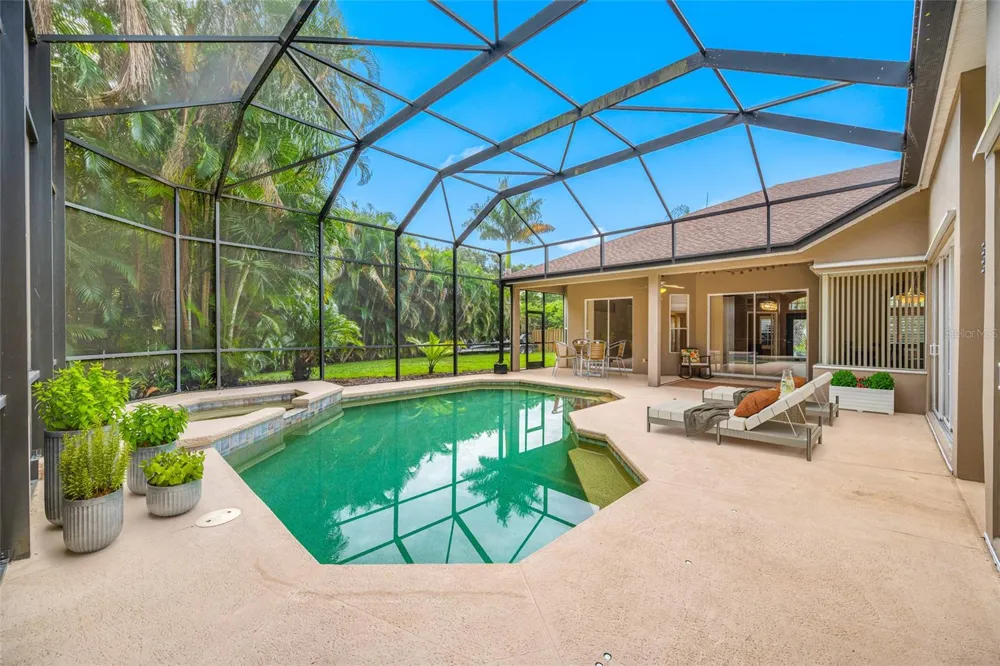 10675 PARK PLACE DRIVE Seminole, FL 33778