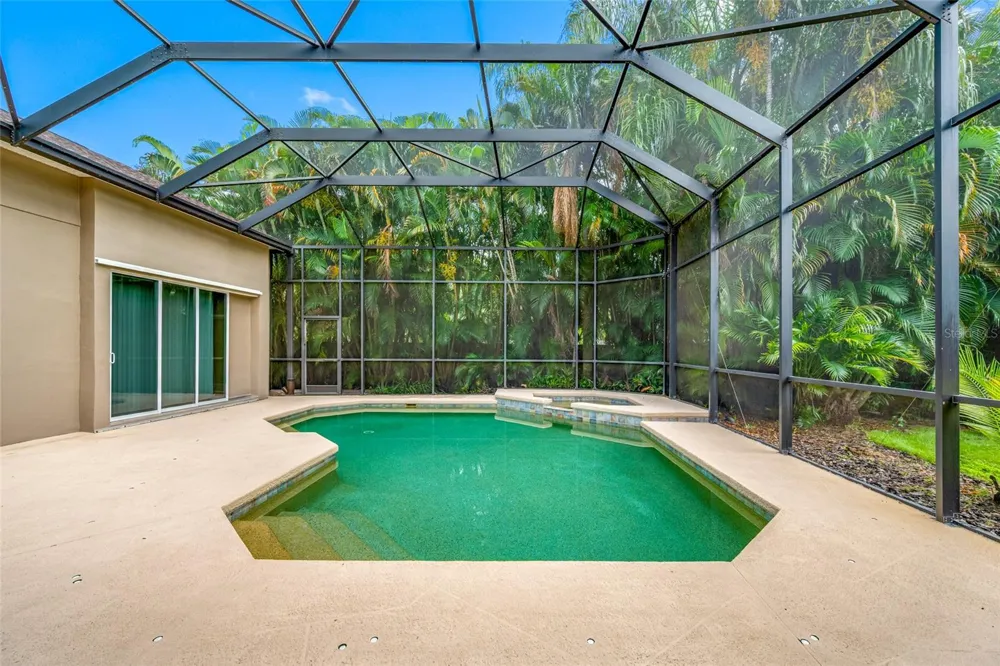 10675 PARK PLACE DRIVE Seminole, FL 33778