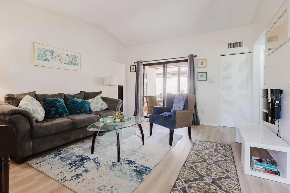 64 PINE TRACK #104A ocala, FL 34472