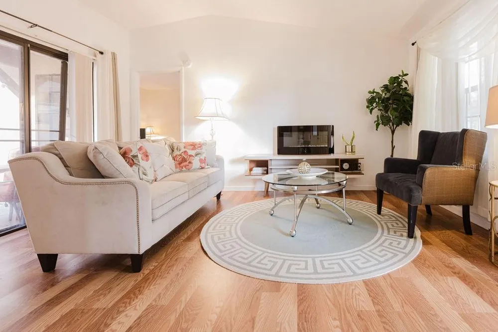 64 PINE TRACK #103A ocala, FL 34472