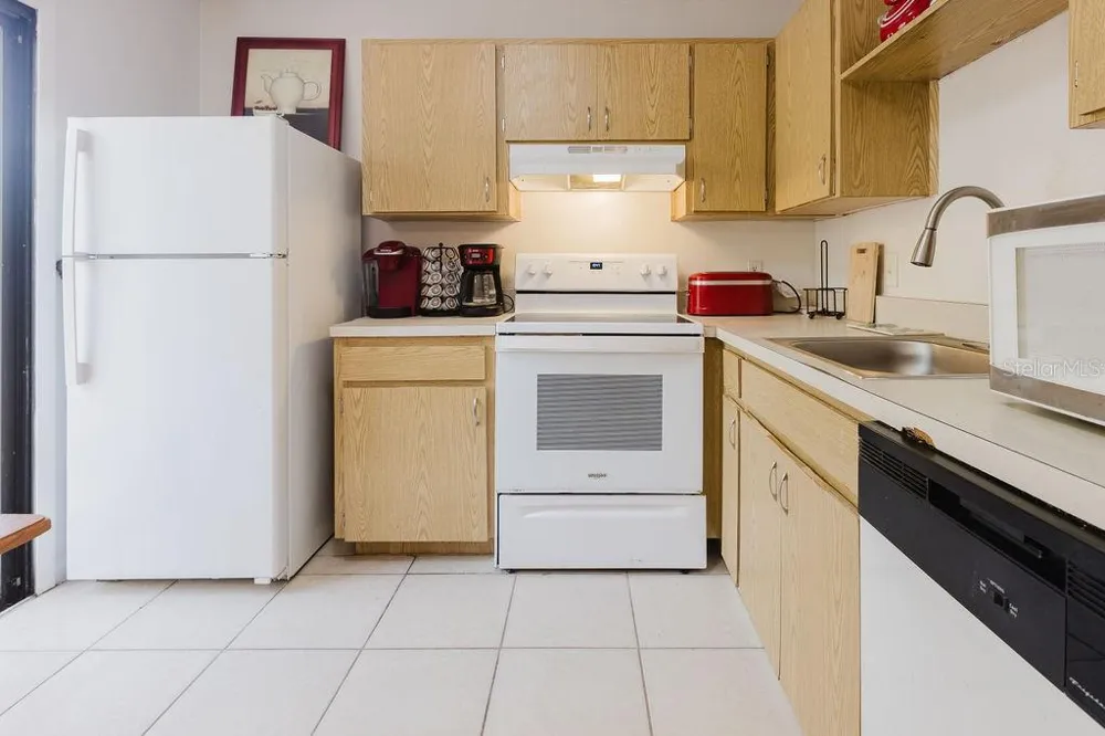 64 PINE TRACK #103A ocala, FL 34472