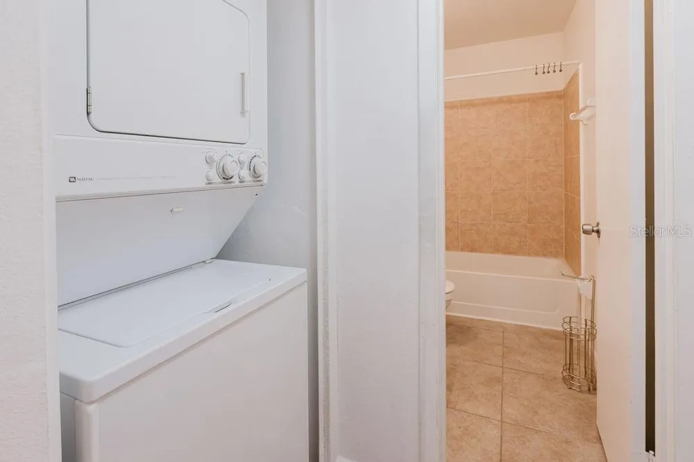 64 PINE TRACK #103A ocala, FL 34472