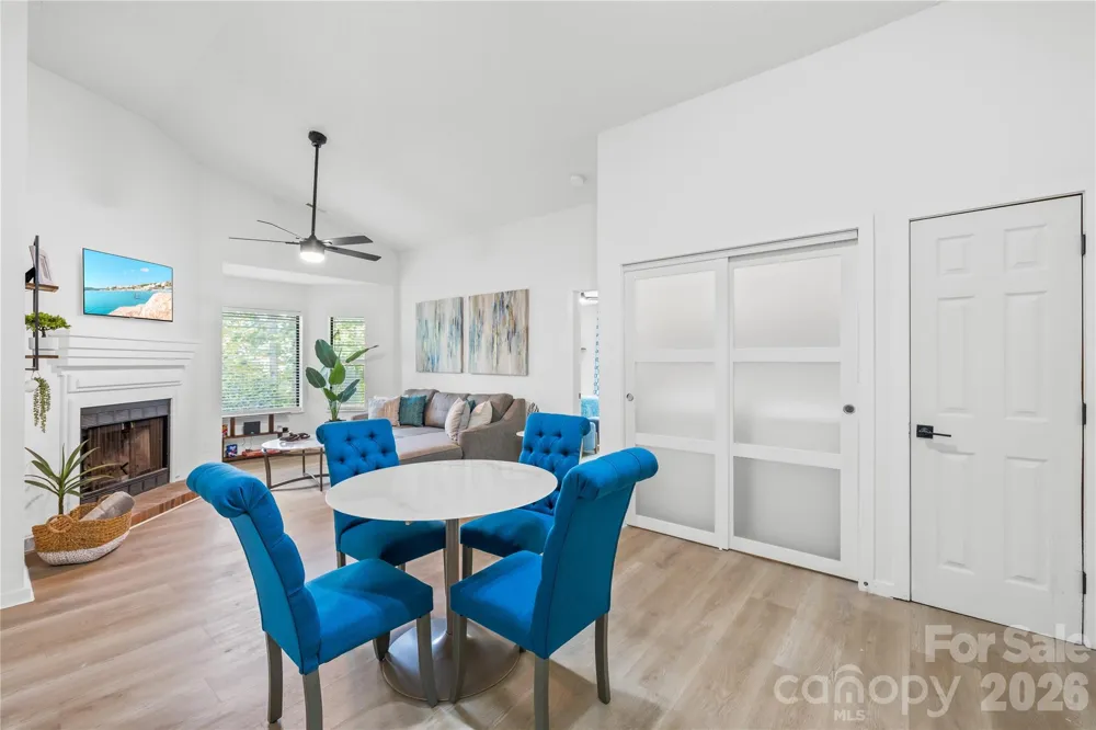 4130 Charlotte Highway #C Lake Wylie, SC 29710