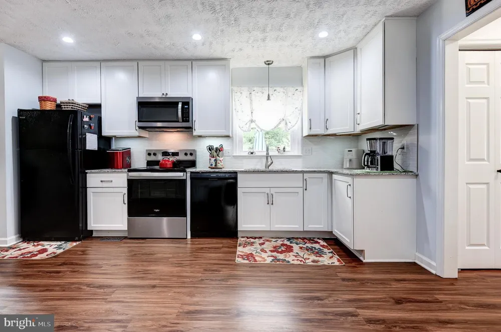 116 CLOVERDALE COURT Winchester, VA 22602