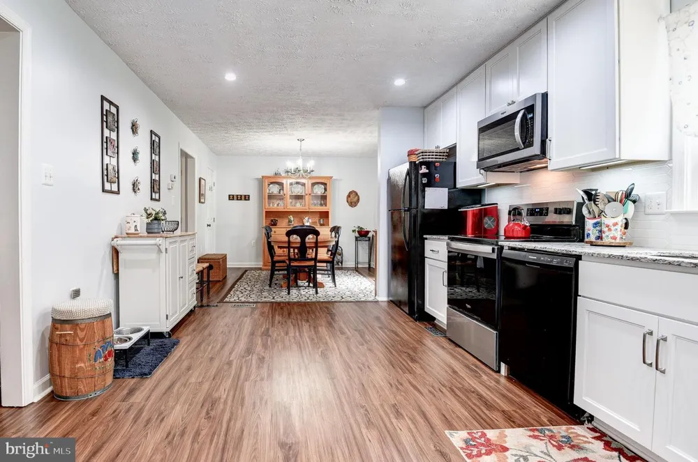 116 CLOVERDALE COURT Winchester, VA 22602