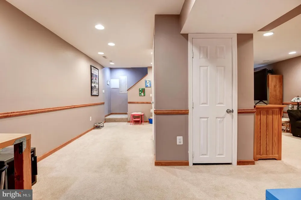 116 CLOVERDALE COURT Winchester, VA 22602