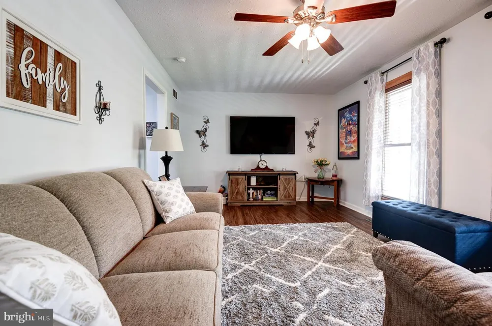 116 CLOVERDALE COURT Winchester, VA 22602