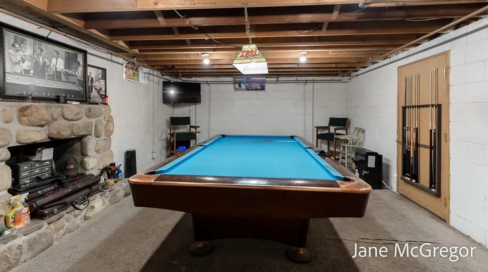 13727 Cleveland Street Nunica, MI 49448