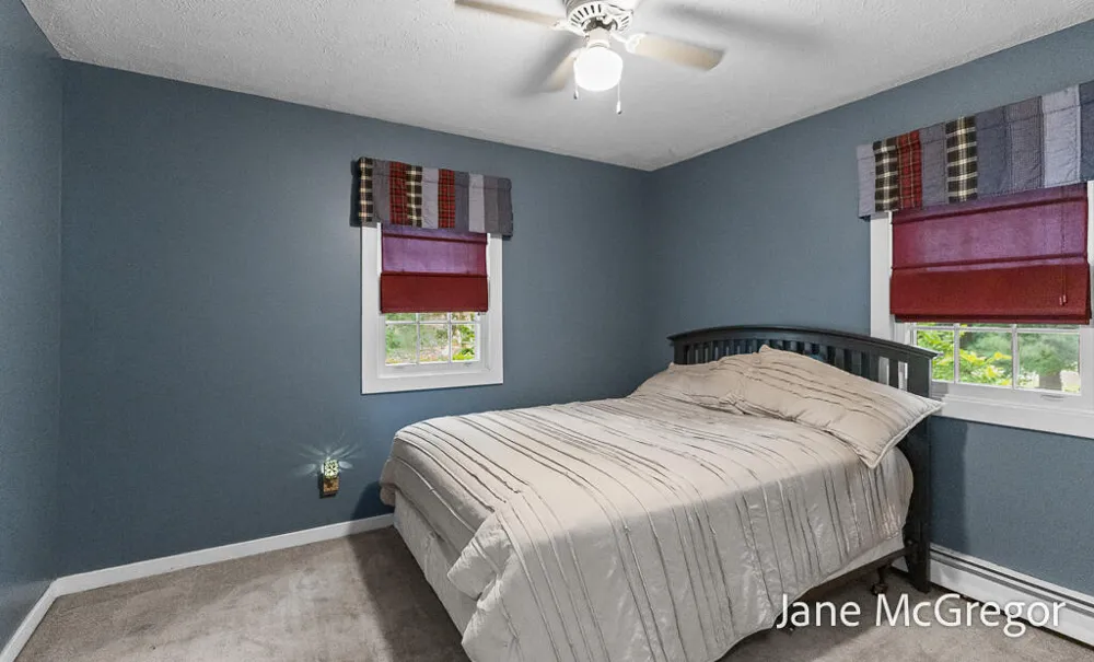 13727 Cleveland Street Nunica, MI 49448