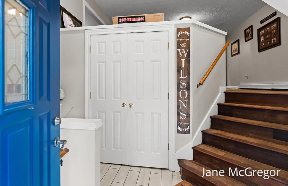 13727 Cleveland Street Nunica, MI 49448