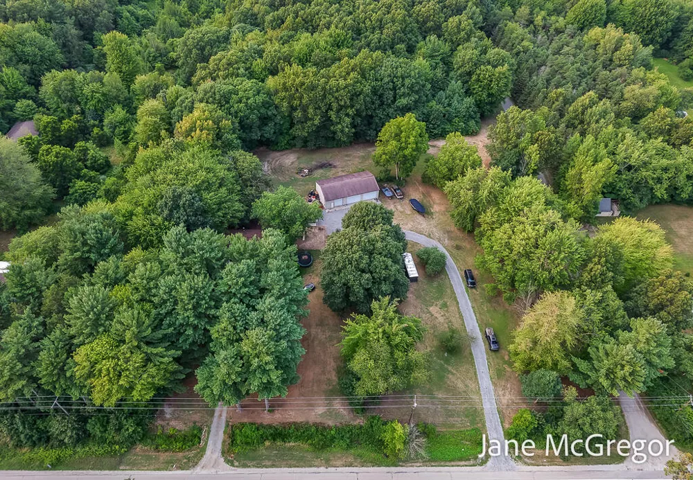 13727 Cleveland Street Nunica, MI 49448