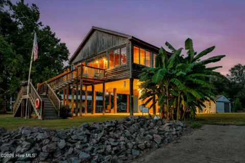 708 Gum Swamp Road