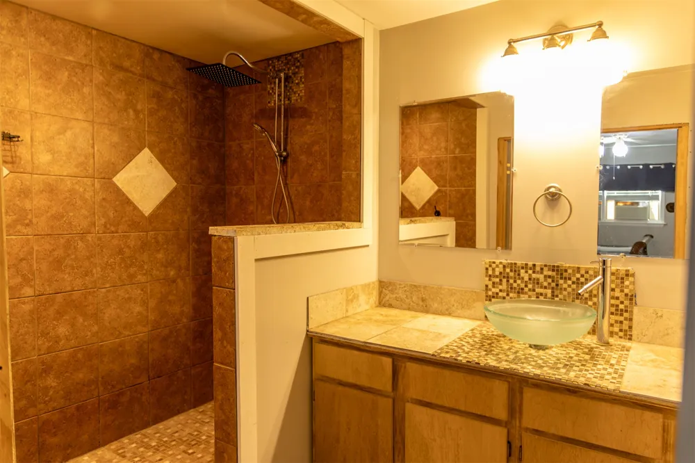 712 S Cherokee Street Locust Grove, OK 74352