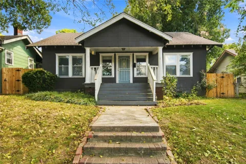 1808 W Easton Court