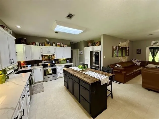 622 County Road 554 Kirbyville, TX 75956