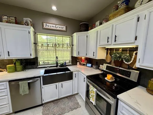 622 County Road 554 Kirbyville, TX 75956