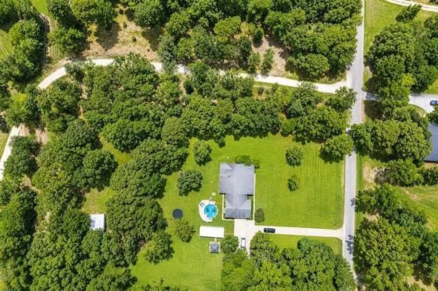 622 County Road 554 Kirbyville, TX 75956