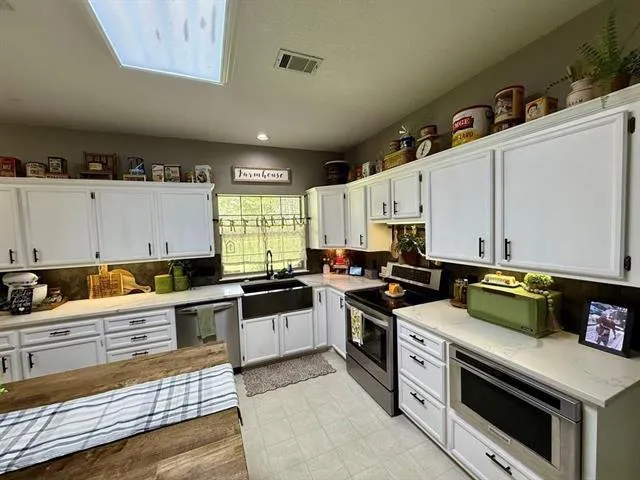 622 County Road 554 Kirbyville, TX 75956
