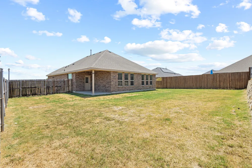 3507 Camden Creek Road Krum, TX 76249