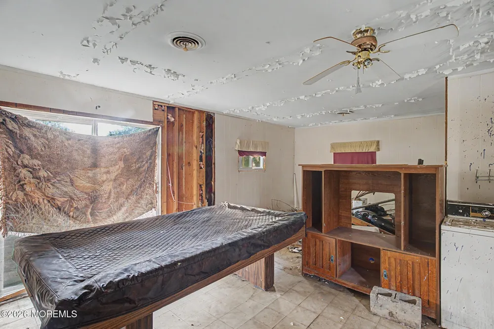 56 W Potomac Drive Little Egg Harbor, NJ 08087