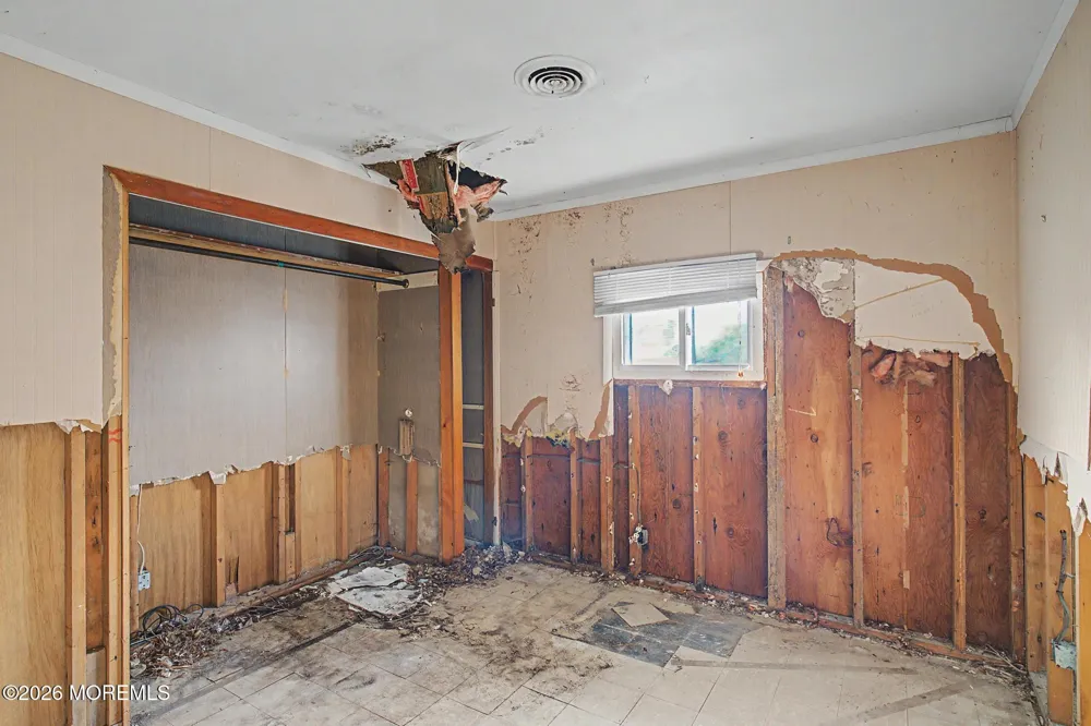 56 W Potomac Drive Little Egg Harbor, NJ 08087