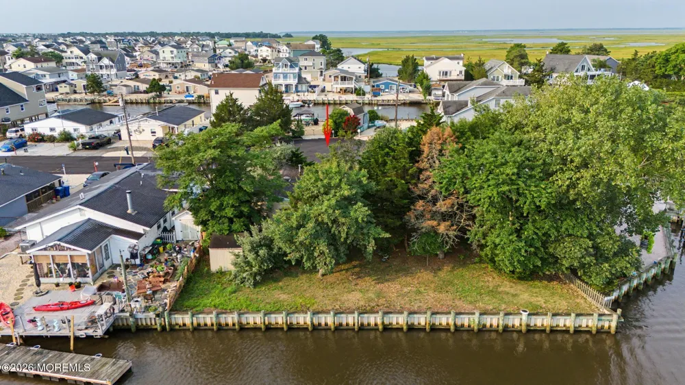 56 W Potomac Drive Little Egg Harbor, NJ 08087