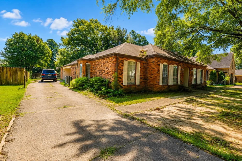 2530 Cardigan Dr Memphis, TN 38119