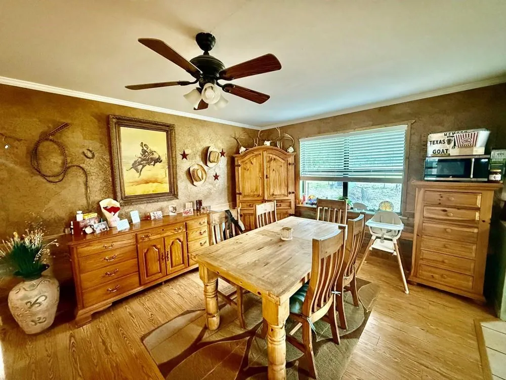 3017 N Hwy 87 Newton, TX 75966