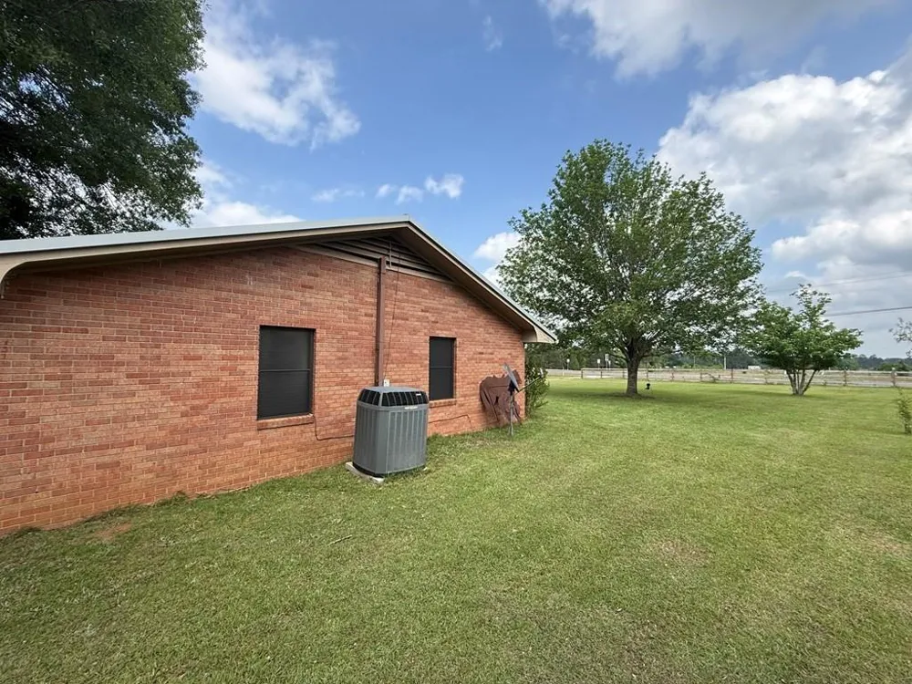 3017 N Hwy 87 Newton, TX 75966