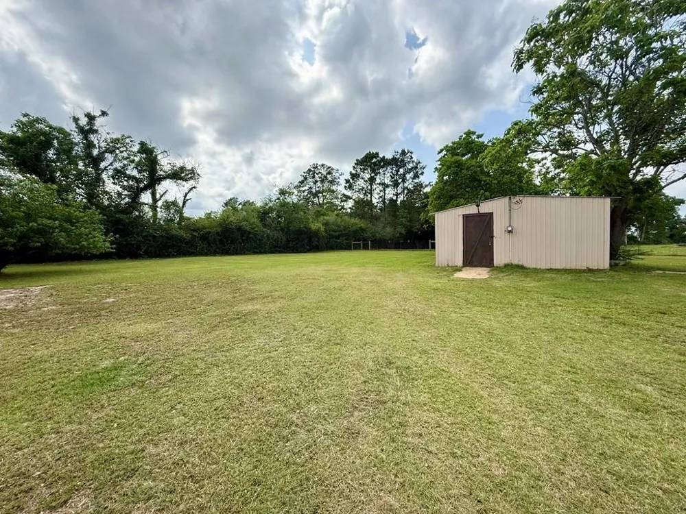 3017 N Hwy 87 Newton, TX 75966