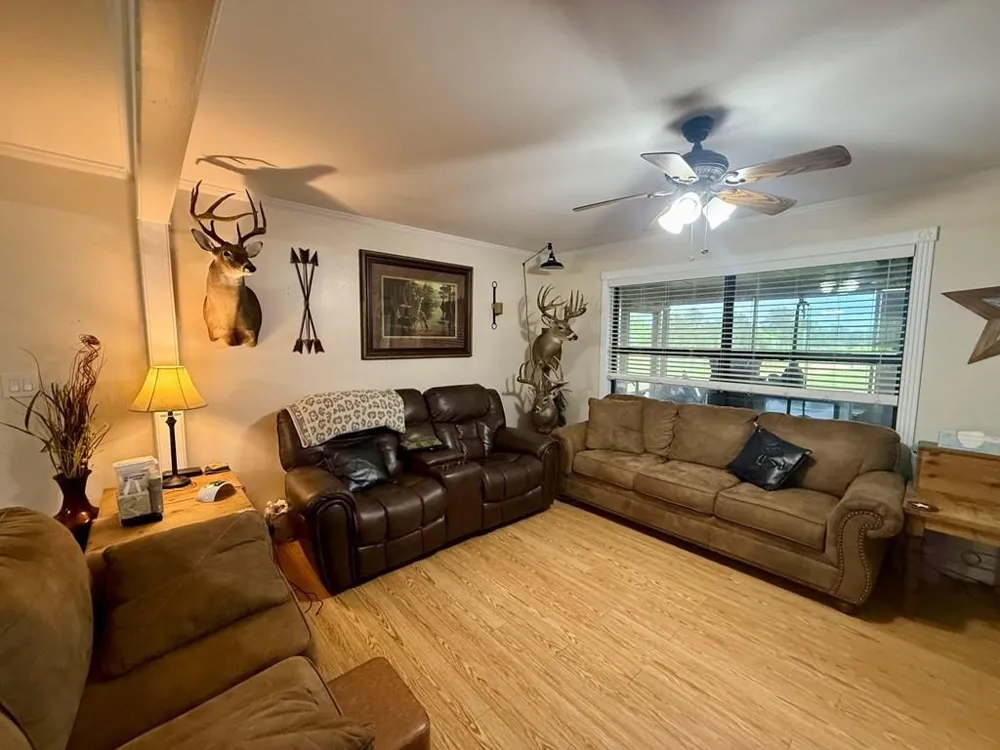 3017 N Hwy 87 Newton, TX 75966
